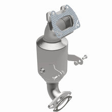 Load image into Gallery viewer, MagnaFlow 14-16 Ram ProMaster 1500/2500/3500 V6 3.6L CARB Compliant Direct Fit Catalytic Converter - 5551994