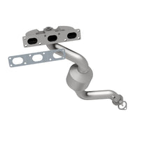 Load image into Gallery viewer, MagnaFlow DF Catalytic Conv BMW 99-00 323 2.5L / 99-00 328 2.8L / 99-00 Z3 2.5L/2.8L California - 452175