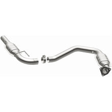 Load image into Gallery viewer, MagnaFlow Direct Fit Catalytic Converter 03-05 Express 2500 4.8L Driver Side - 24389