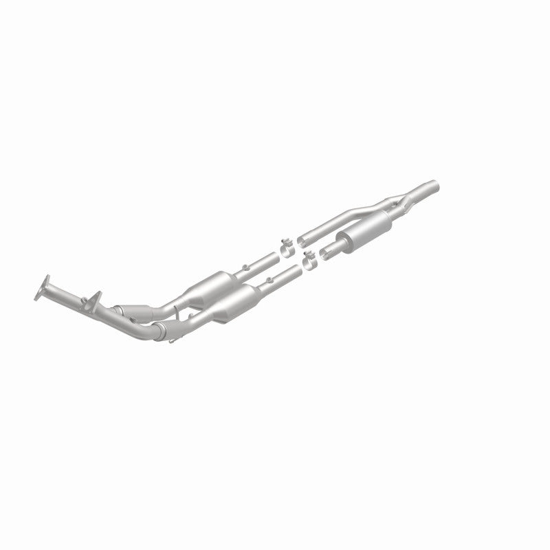 MagnaFlow Direct Fit Catalytic Converter California Grade 06-09 Audi A3 Quattro 3.2L - 5461873