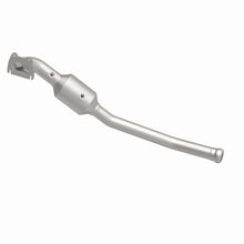 Load image into Gallery viewer, MagnaFlow 13-17 Jeep Grand Cherokee 3.6L Direct Fit Converter - 5551251