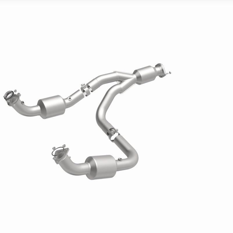 MagnaFlow 12-20 Chevrolet Express 4500 Underbody 6.0L Direct Fit Catalytic Converter - 280505