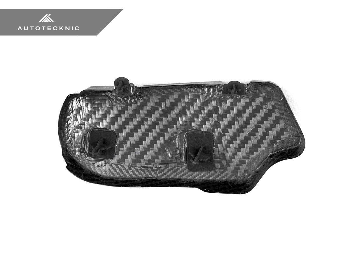 AutoTecknic Pre-Preg Carbon Engine Cover Extension Set - BMW G90/ G99 M5