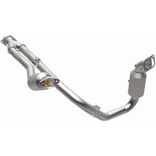 Load image into Gallery viewer, MagnaFlow Direct Fit Catalytic Converter 2015-2017 Transit-150 V6 3.5 OEM Underbody - 21-710