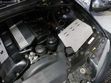 Load image into Gallery viewer, Injen 99-00 BMW 323i E46 2.5L/99-00 328 E46 2.8L/01-05 325 E46 2.5L Wrkl Blk Short Ram Intake w/MR - SP1110WB