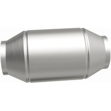 Load image into Gallery viewer, MagnaFlow Universal Catalytic Converter 2.50 inch C/C CA Pre-OBDII - 337306