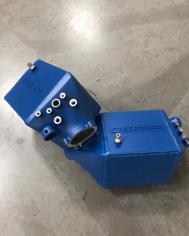 CSF 12-16 BMW M5 (F10) / 12-18 BMW M6 (F06/F12/F13) Twin Charge-Air-Cooler Set - Caliper Blue Matte - 8109MCBM