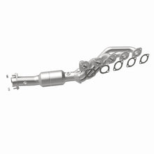 Load image into Gallery viewer, MagnaFlow Direct Fit Catalytic Converter 06-08 BMW M5/M6 5.0L PS Man - 49804