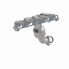 Load image into Gallery viewer, MagnaFlow 04-06 Chevrolet Colorado 3.5L Direct Fit Converter - 4583862