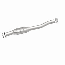 Load image into Gallery viewer, MagnaFlow Direct Fit Catalytic Converter 2011-2012 EQUINOX 3.0L Underbody - 52103