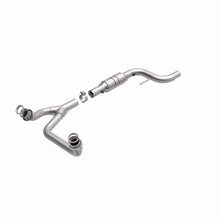 Load image into Gallery viewer, MagnaFlow Direct Fit Catalytic Converter 00-02 Camaro/Firebird 3.8L - 51090