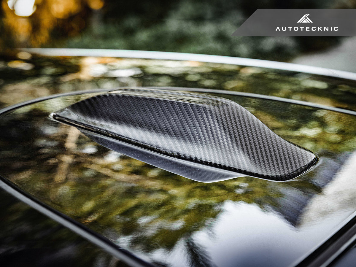 AutoTecknic Dry Carbon Roof Antenna Cover - BMW G60 5-Series | G70 7-Series