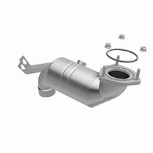 Load image into Gallery viewer, MagnaFlow Direct Fit Catalytic Converter 02-03 Jaguar X-Type Rear - 51430