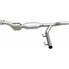 Load image into Gallery viewer, MagnaFlow Direct Fit Catalytic Converter F150/F250 97-98 4.6L PS 4wd - 23345