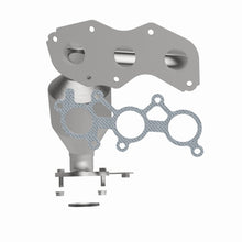 Load image into Gallery viewer, MagnaFlow Direct Fit Catalytic Converter 10-14 RX450H 3.5L Left - 52017