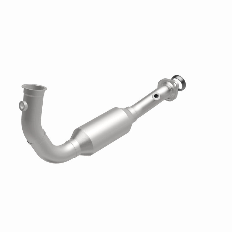 MagnaFlow 2004 Jeep Liberty 3.7L Direct Fit Converter - 5451583