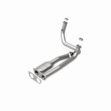 Load image into Gallery viewer, MagnaFlow Direct Fit Catalytic Converter 98-00 Chevy 3500 7.4L Fro - 93607