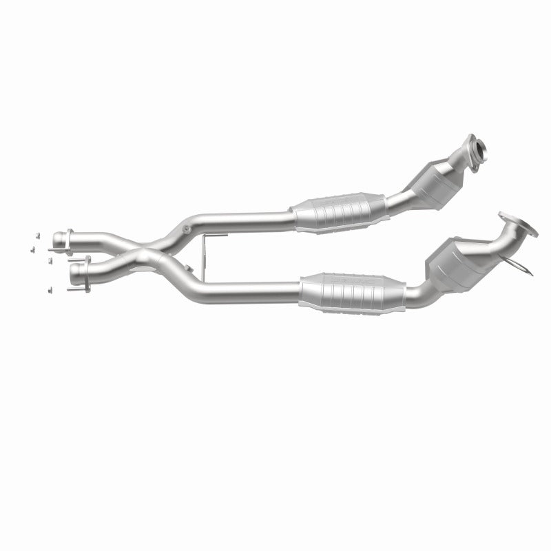 MagnaFlow Direct Fit Catalytic Converter 96-98 4.6L *California* - 441112