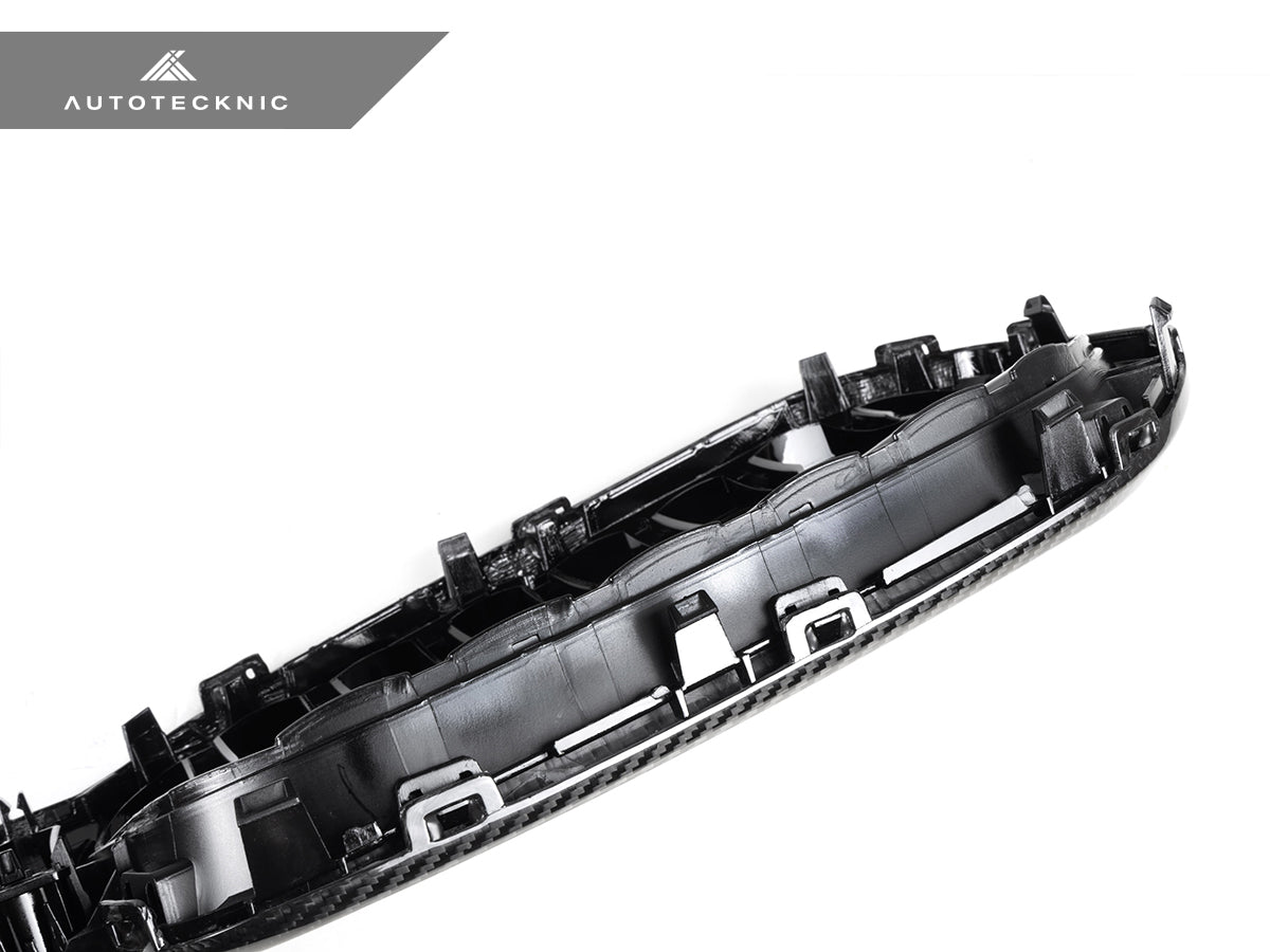 AutoTecknic Dry Carbon Fiber Front Grille - BMW G05 X5 Pre-LCI