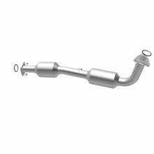 Load image into Gallery viewer, MagnaFlow 07-13 Toyota Tundra 4.0L Direct Fit Converter - 5481626