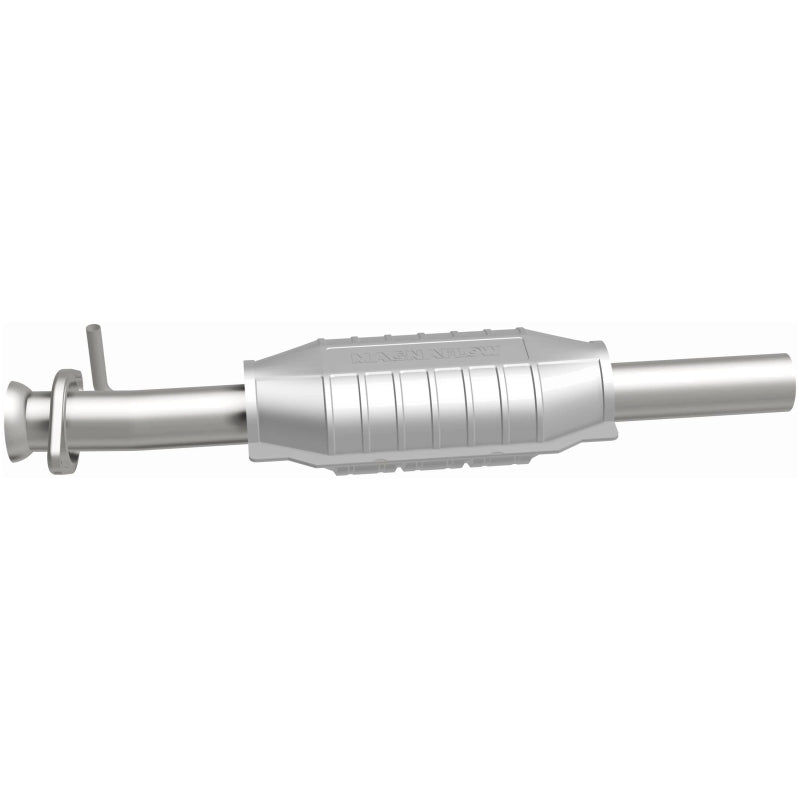 MagnaFlow Conv Ford-Mercury 26X6.5X4 2/2 - 23348