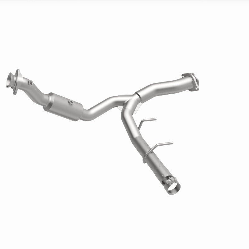 MagnaFlow Direct Fit Catalytic Converter 15-17 Ford Expedition V6 3.5 OEM Underbody - 21-528