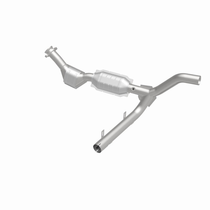 MagnaFlow Direct Fit Catalytic Converter 97-98 Ford F-150 Pickup 4.2L P/S 4WD - 93429