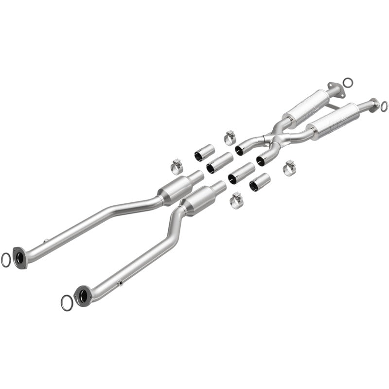 MagnaFlow 13-15 Lexus IS350 3.5L California Grade CARB Compliant Direct-Fit Catalytic Converter - 5571069