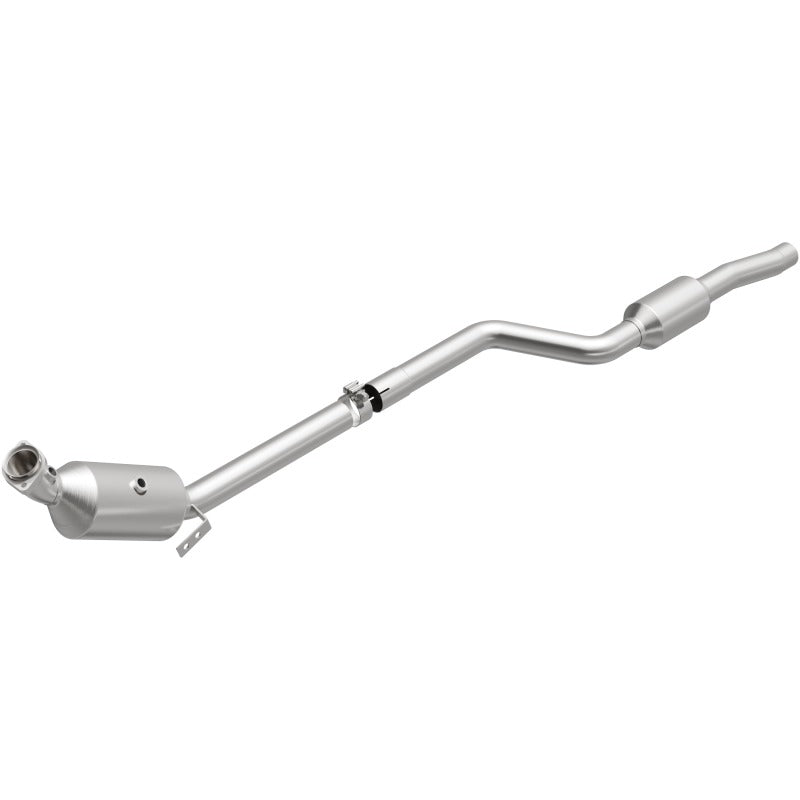 MagnaFlow 2011 C300 V6 3 OEM Underbody Direct Fit Converter - 21-437
