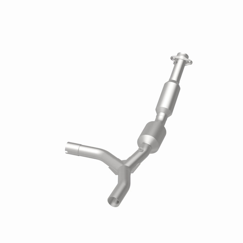 MagnaFlow 2007 Ford E-150 4.6L Direct Fit Converter - 5582310