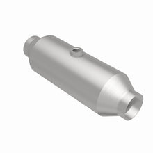 Load image into Gallery viewer, MagnaFlow 2.50 1/O2 CA 4in. Spun Universal Converter - 5451356