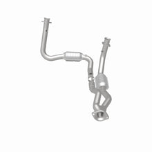 Load image into Gallery viewer, MagnaFlow Direct Fit Catalytic Converter 05-06 Jeep Grand Cherokee 3.7L Y-Pipe Assembly - 49687