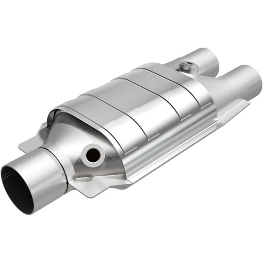 MagnaFlow Universal Catalytic Converter 2.5/2 single/dual O2 OEM - 51067