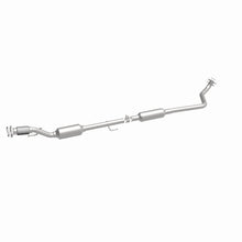 Load image into Gallery viewer, MagnaFlow Direct Fit Catalytic Converter OEM 18-21 Nissan Kicks 1.6L Single Underbody - 280376