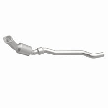 Load image into Gallery viewer, MagnaFlow Direct Fit Catalytic Converter 06-14 Chrysler 300 5.7L - 5561585