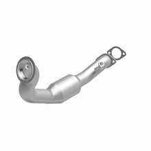 Load image into Gallery viewer, MagnaFlow Direct Fit Catalytic Converter BMW 3 07-08 Front OEM - 49766