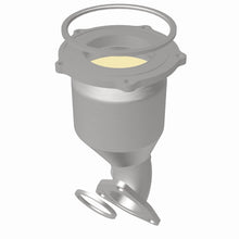 Load image into Gallery viewer, MagnaFlow Direct Fit Catalytic Converter 1996 Toyota Camry 2.2L - 444801