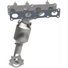 Load image into Gallery viewer, MagnaFlow 2015 Jeep Cherokee 2.4L Direct Fit Converter - 5451159