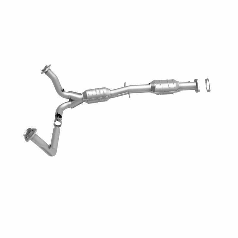 MagnaFlow Direct Fit Catalytic Converter 00-04 S10/Sonoma 4.3L - 447242