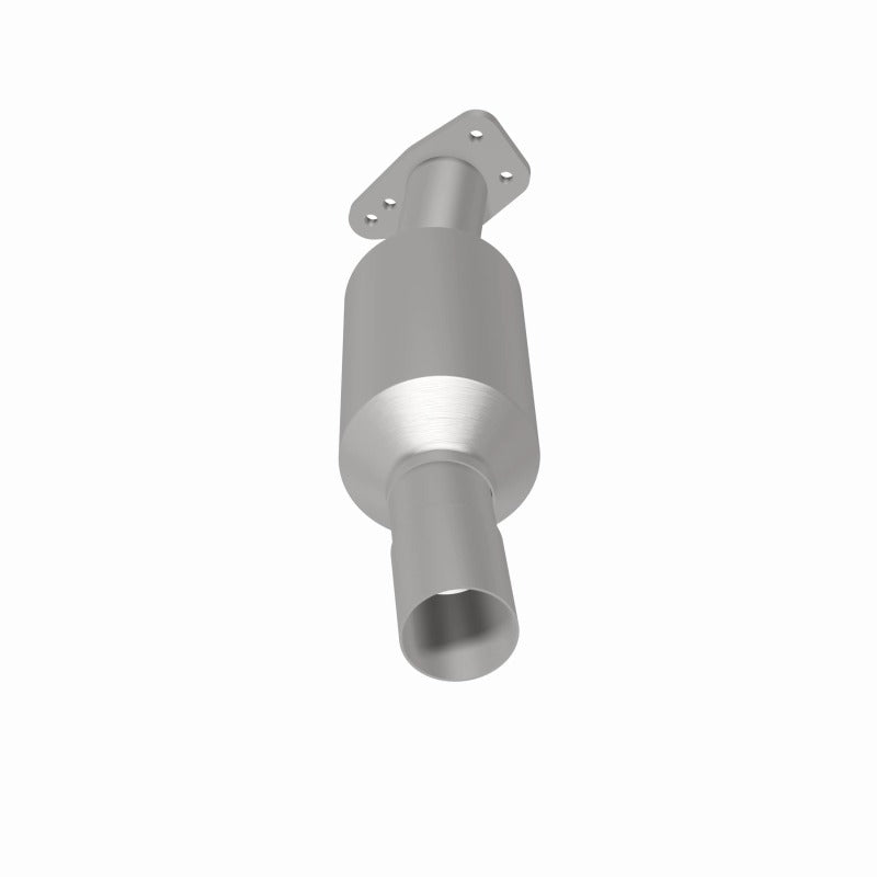 MagnaFlow GM Passenger car CA Direct Fit Converter - 3322431