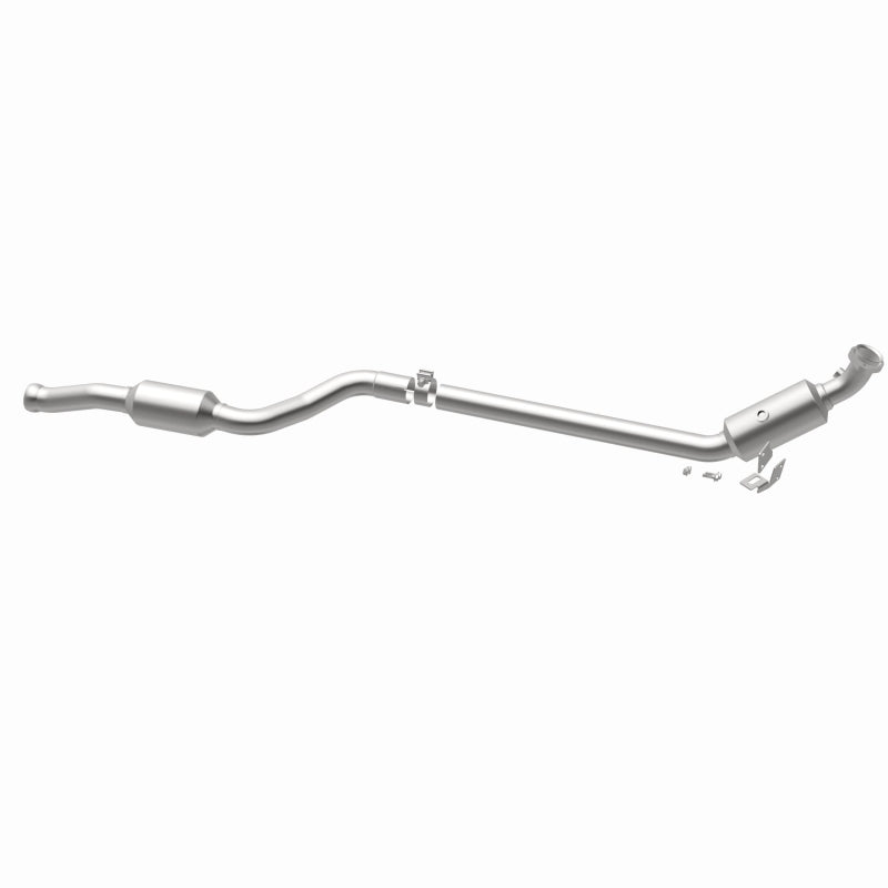 MagnaFlow Direct Fit Catalytic Converter 13-14 Mercedes-Benz GLK350 3.5L - 5561441