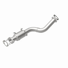 Load image into Gallery viewer, MagnaFlow 14-15 Rogue 2.5 Underbody Direct Fit Converter - 52708