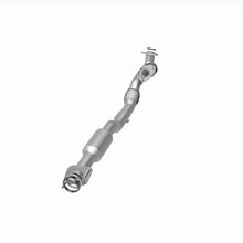 Load image into Gallery viewer, MagnaFlow 18-20 Infiniti QX60 REAR Underbody 3.5L Direct Fit Converter - 280403