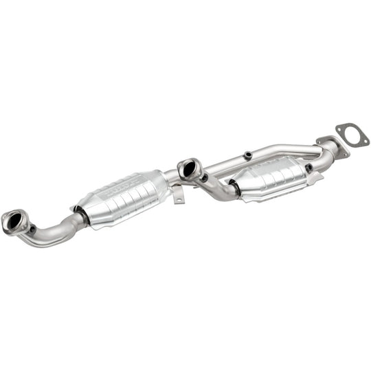 MagnaFlow 99-00 Ford Windstar 3.0L Direct Fit Converter - 4451543