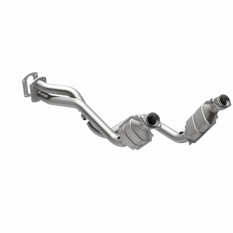 MagnaFlow Direct Fit Catalytic Converter 05-07 Ford F250/F350 5.4L - 93103