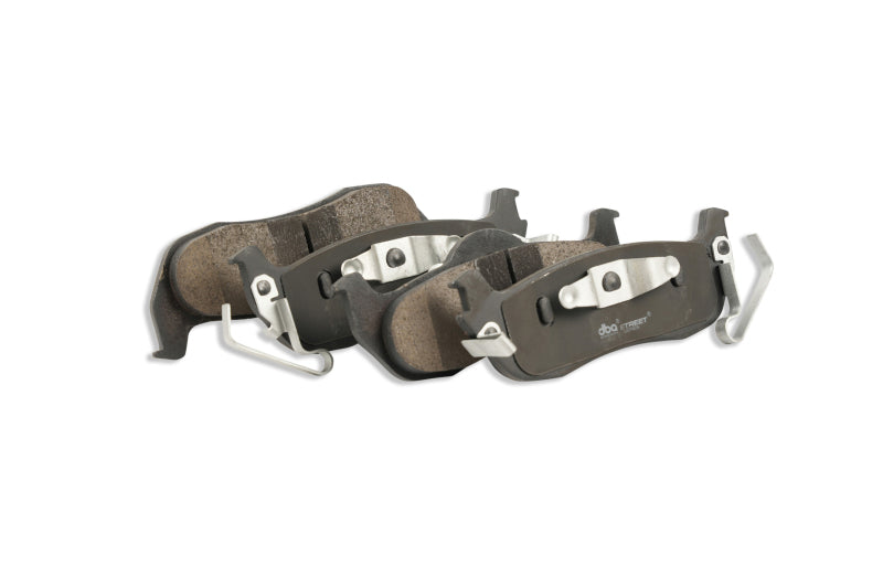 DBA 05-10 Infiniti QX56 Street Series Rear Brake Pads - DB1685SS