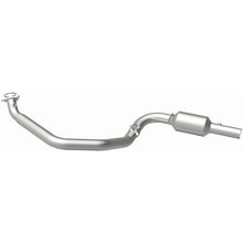 Load image into Gallery viewer, MagnaFlow 2009 Chevrolet Express 4500 V8 6.0L Left Underbody Catalytic Converter - 280427