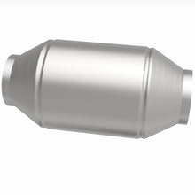 Load image into Gallery viewer, MagnaFlow Universal Catalytic Converter 2.25 inch C/C CA Pre-OBDII - 333505