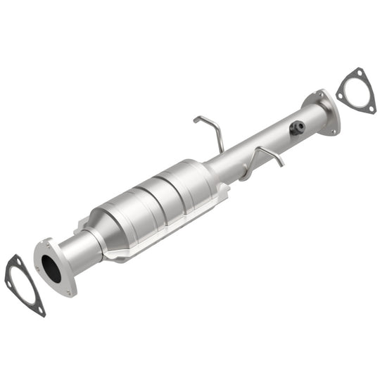 MagnaFlow Direct Fit Catalytic Converter 96-00 GM S-10/Sonoma/Homb - 51463