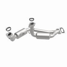 Load image into Gallery viewer, MagnaFlow Direct Fit Catalytic Converter Taurus 92-95 - 23355